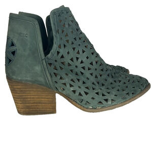 Musse And Cloud Athena Boots Women's Size 9 40 Perforated Leather Cutout Ankle